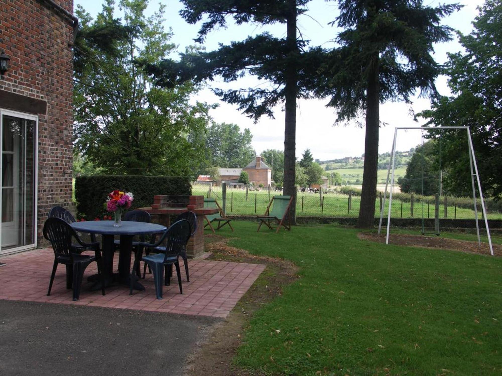Gîte Saint-Pierre-la-Rivière, 4 pièces, 5 personnes - FR-1-497-5 Extérieur photo